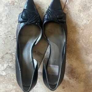 Leather kitten heels dress pumps from mandolin